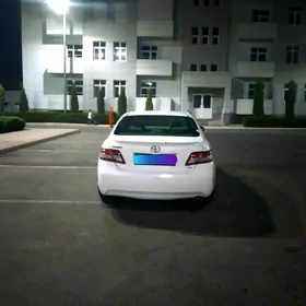 Toyota Camry 2010