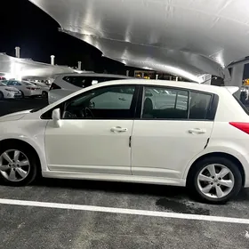 Nissan Versa 2010