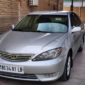 Toyota Camry 2003