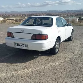 Toyota Camry 1992