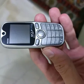 sq prastoý mini telefon