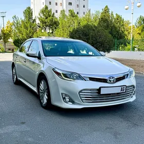 Toyota Avalon 2013