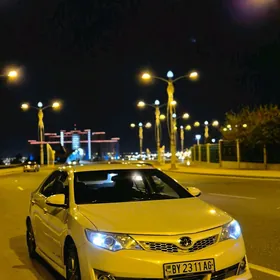 Toyota Camry 2013