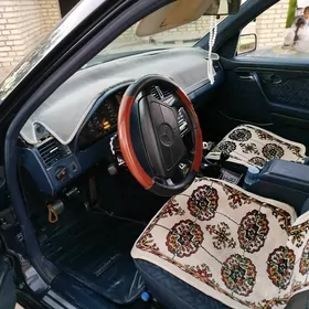 Mercedes-Benz 230E 1994
