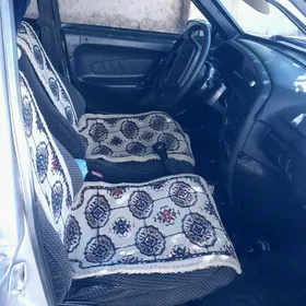 Lada 2115 2001