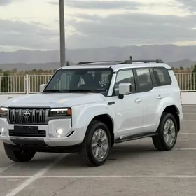 Toyota Land Cruiser Prado 2025