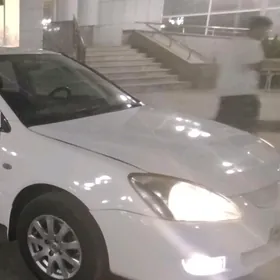 Mitsubishi Lancer 2005