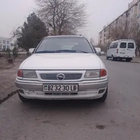 Opel Astra 1996