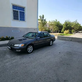 Toyota Camry 1999
