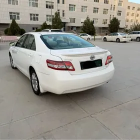Toyota Camry 2010