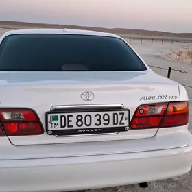 Toyota Avalon 1999