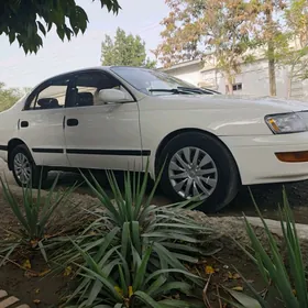 Toyota Corona 1995