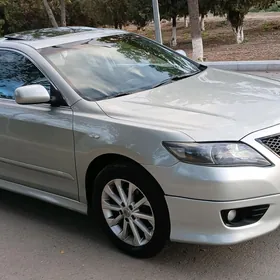 Toyota Camry 2011