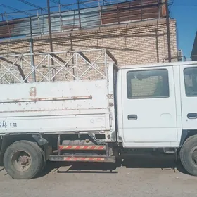 Isuzu Elf 2004