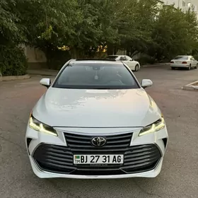 Toyota Avalon 2022