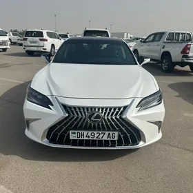 Lexus ES 350 2022