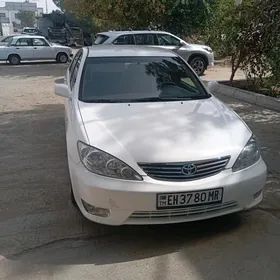 Toyota Camry 2005