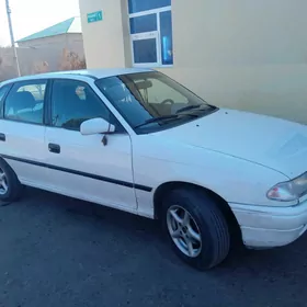 Opel Astra 1995