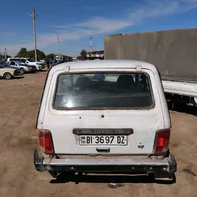 Lada Niva 2004
