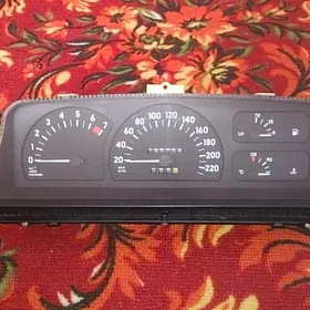 Щиток приборов Opel