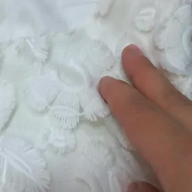 Платья