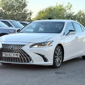 Lexus ES 350 2020