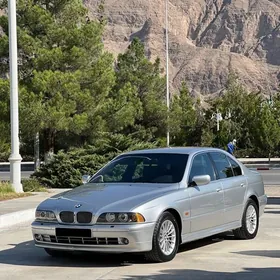 BMW E39 2004