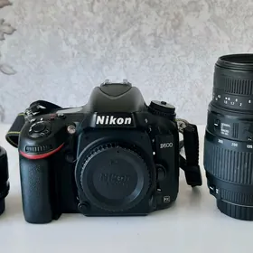 Nikon d600