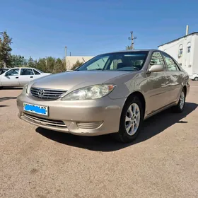 Toyota Camry 2005