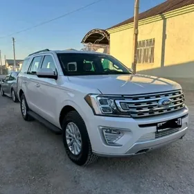 Ford Expedition 2019