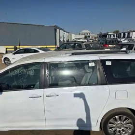 Toyota Sienna 2020
