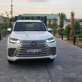 Lexus LX 600 2024
