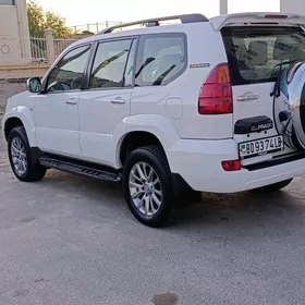 Toyota Land Cruiser 2006