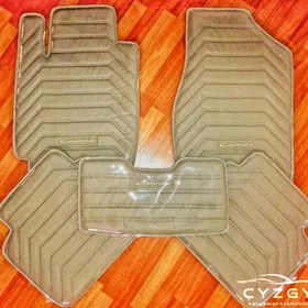Duty Camry Kowrik