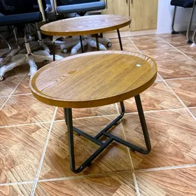 Źurnalny stol mebel