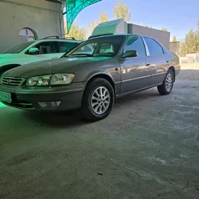 Toyota Camry 2000