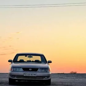 Toyota Avalon 1998