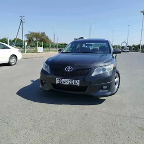 Toyota Camry 2010