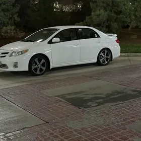 Toyota Corolla 2012