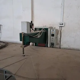Kontaçny swarka enjamy