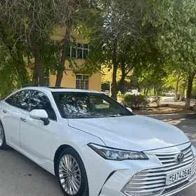 Toyota Avalon 2019