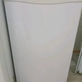 INDESIT  мини  холодильник  !