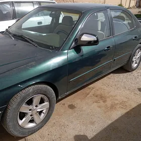 Hyundai Sonata 2000