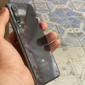 Mi 9SE