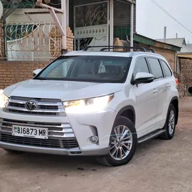 Toyota Highlander 2018