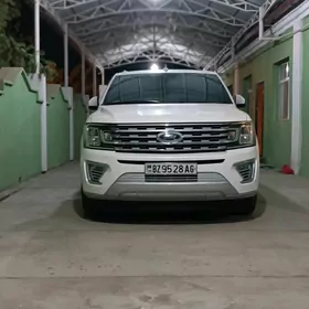 Ford Expedition 2018