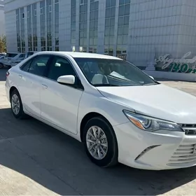 Toyota Camry 2016