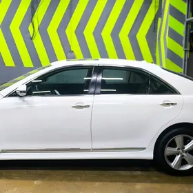 Toyota Camry 2011