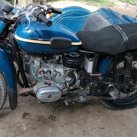 Ural 5557 1982