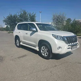 Toyota Land Cruiser Prado 2014